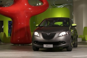 LANCIA YPSILON ELEFANTINO