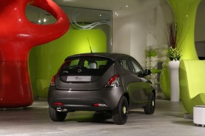 LANCIA YPSILON ELEFANTINO