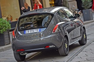 LANCIA YPSILON ELEFANTINO