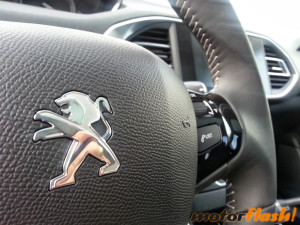 Peugeot 308 Allure 1.6 THP 155 - Interior