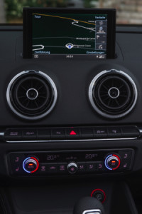 Audi A3 Cabrio Media