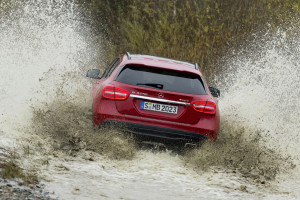 Mercedes-Benz GLA 250 4MATIC 2014