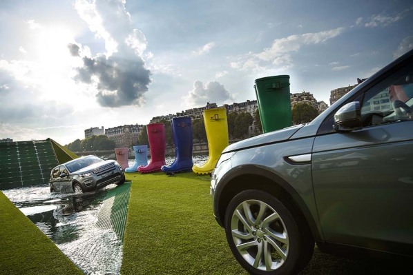 Land Rover Discovery Sport se presenta al más puro estilo británico