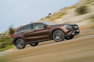 Mercedes-GLA-Salon-Frankfurt-2013