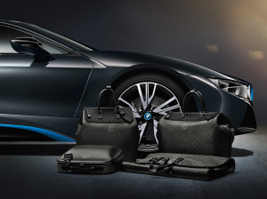 BMW i8 con equipaje a medida de Louis Vuitton
