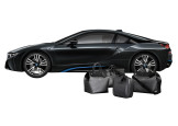 BMW i8 con equipaje a medida de Louis Vuitton