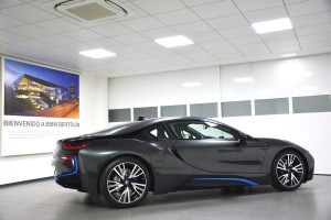 Primer BMW i8 con faros Láser de España