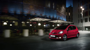 Toyota AYGO Rojo Frac