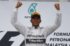 Formula Uno - GP de Malasia 2014, Lewis Hamilton gana el GP y Fernando Alonso 4to.