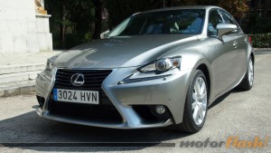 Lexus IS 300h