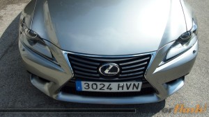 Lexus IS 300h