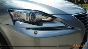 Lexus IS 300h
