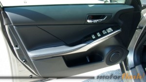 Lexus IS 300h
