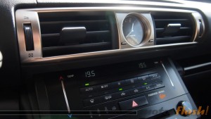 Lexus IS 300h