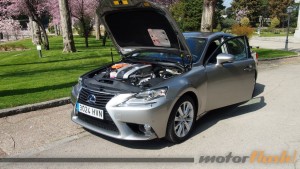 Lexus IS 300h