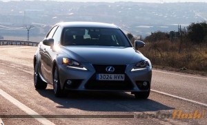 Lexus IS 300h - Prueba Dinámica